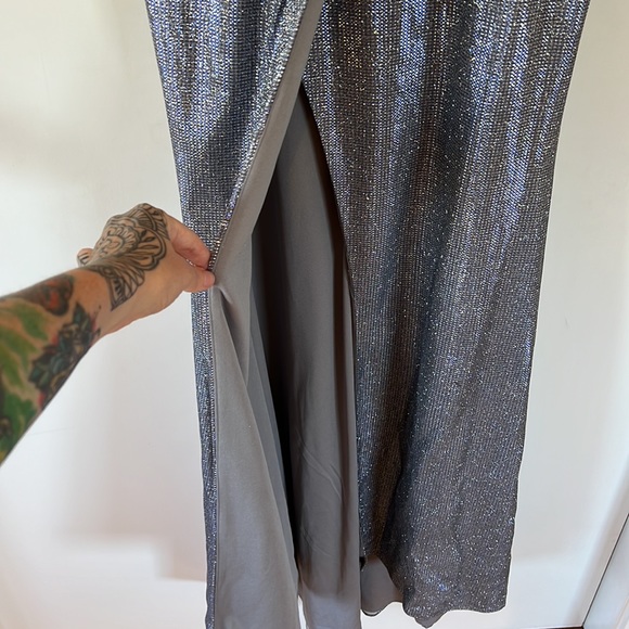NWT Clarisse Platinum Sparkle Dress - Picture 15 of 17